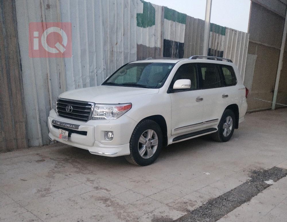 تويوتا لاندكروزر